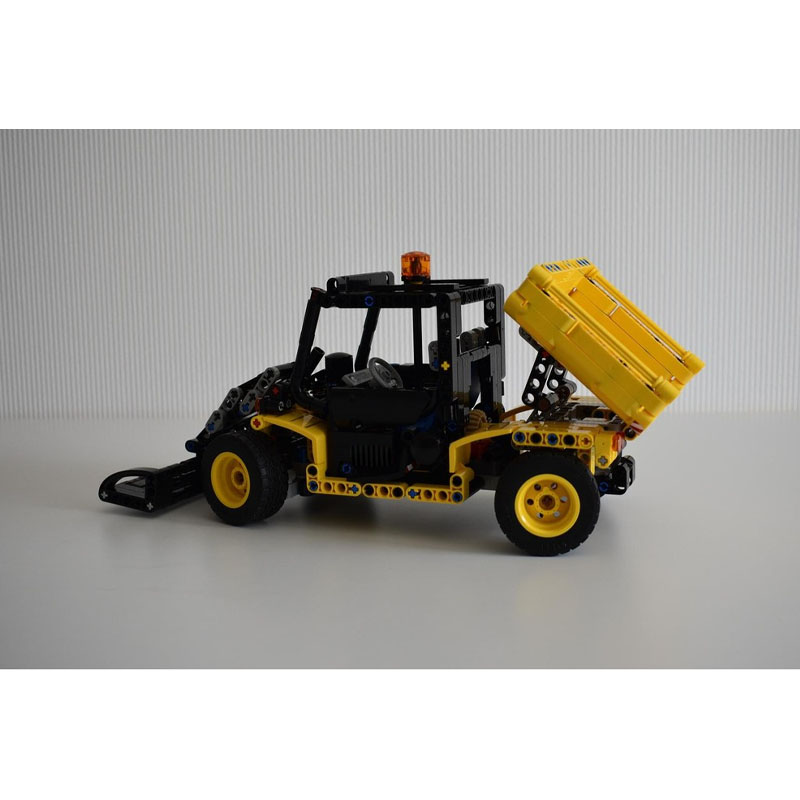 MOC-39974 Trator Agrícola Urba - Urban Farming Usa avaliação e preço